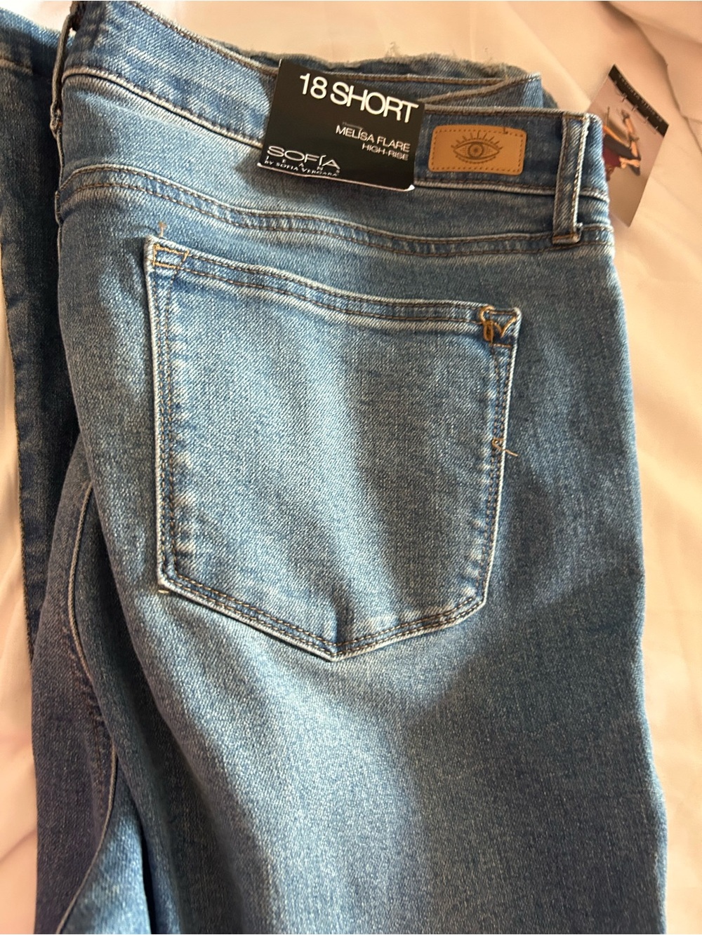 sofia by sofia vergara Light Blue Melissa Flare High-Rise Jeans 18 short